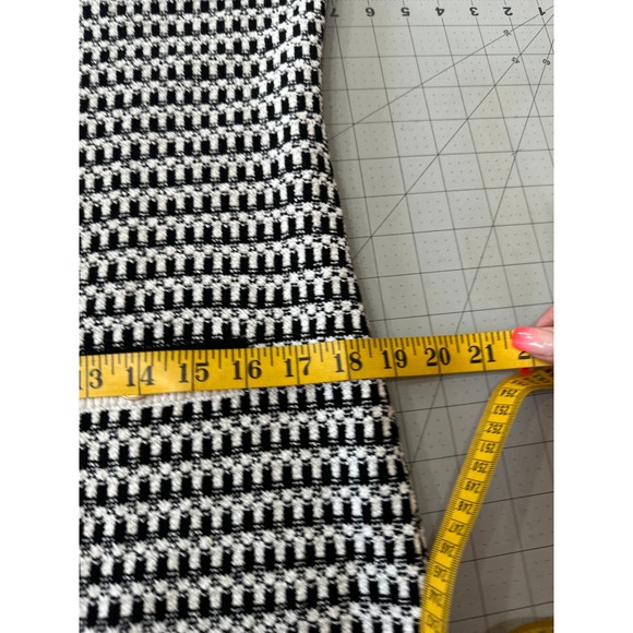 Talbots Womens Black White Geometric Knit Sleeveless Button Front Dress Size L - Picture 11 of 12
